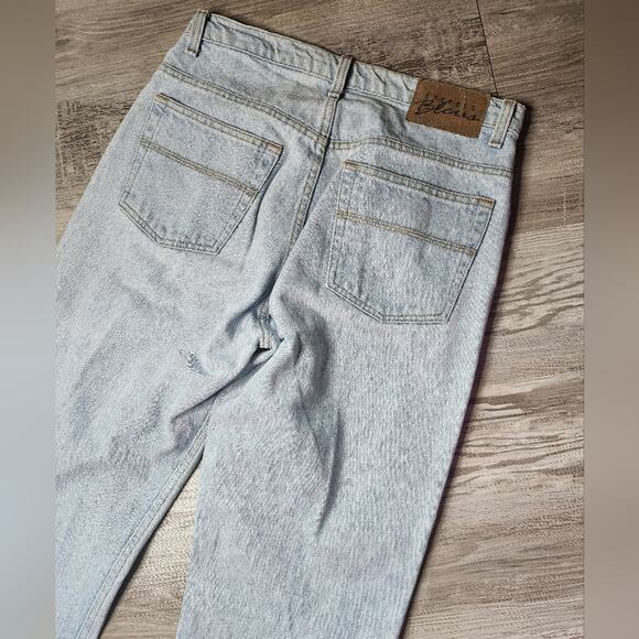 Express Blues High Rise Vintage 1990s Light Blue Denim Straight Leg Jeans - Picture 7 of 12